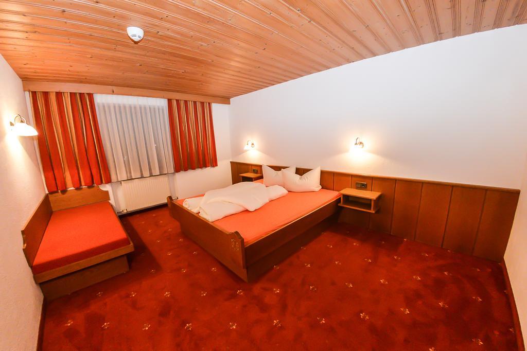 Haus Gerda Hotel Fiss Kültér fotó